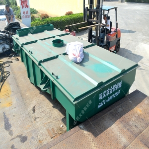 小型對輥破碎機和直線篩發往江蘇處理硅石