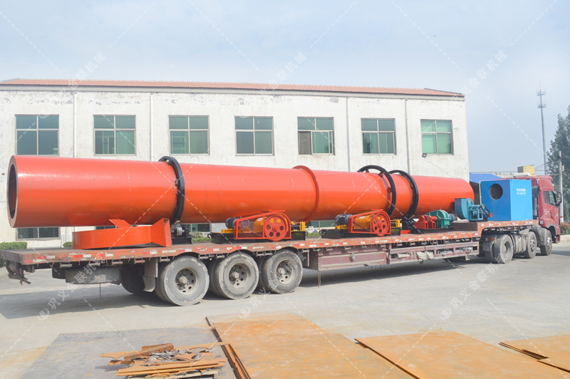 兩臺小型對輥機(jī)和烘干機(jī)發(fā)往湖南破碎烘干銅渣