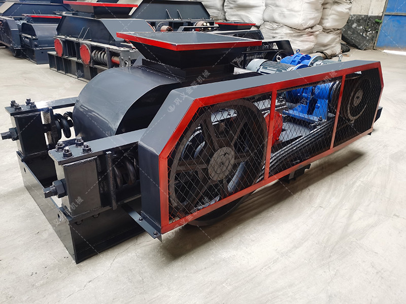 對輥破碎機廠家,小型對輥式破碎機價格,雙輥破碎機型號參數